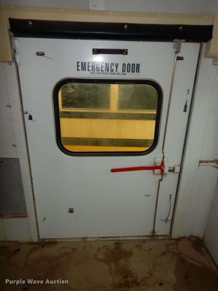 image for item DN1512 2006 Blue Bird Vision  bus