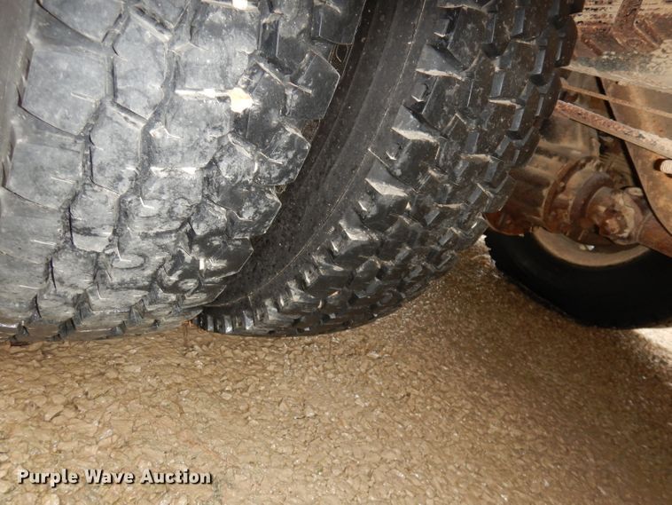 image for item DN1512 2006 Blue Bird Vision  bus