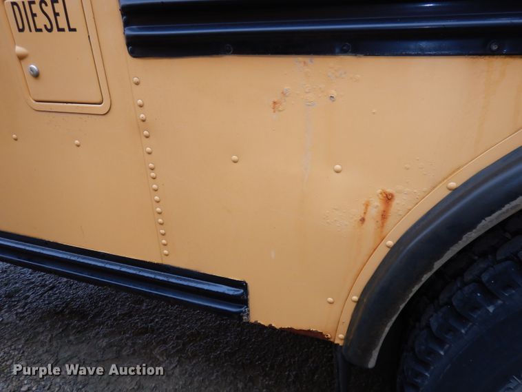 image for item DN1512 2006 Blue Bird Vision  bus