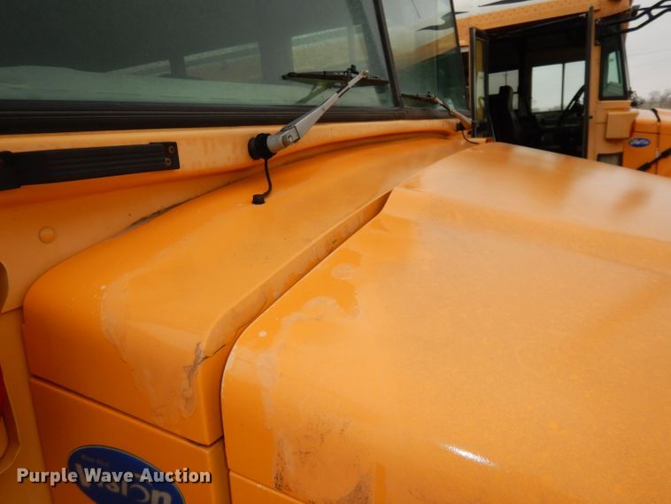 image for item DN1512 2006 Blue Bird Vision  bus