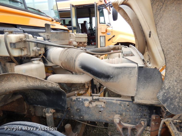 image for item DN1512 2006 Blue Bird Vision  bus