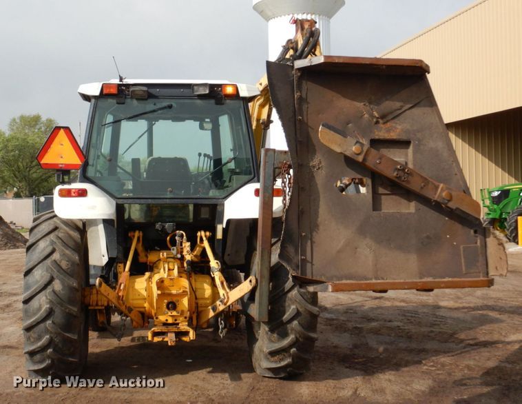 image for item DN7386 New Holland 6640  tractor