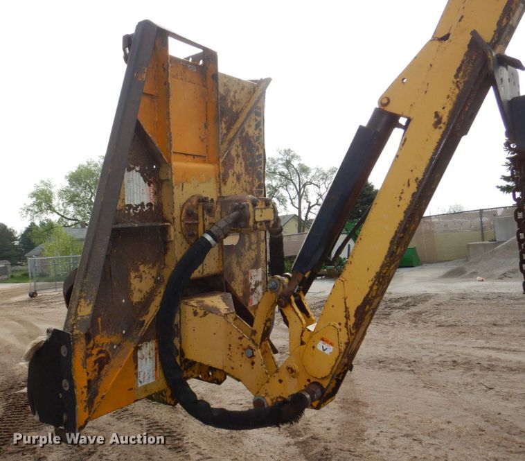 image for item DN7386 New Holland 6640  tractor