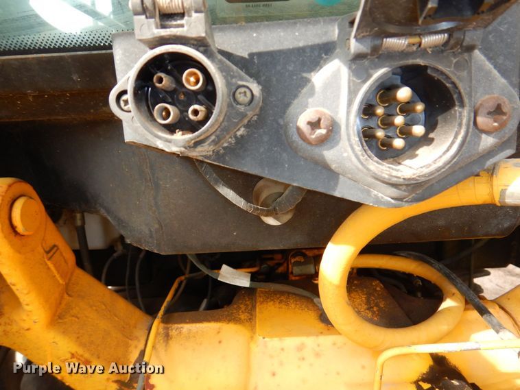 image for item DN7386 New Holland 6640  tractor