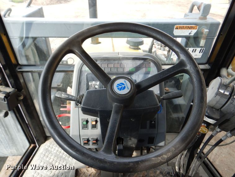 image for item DN7386 New Holland 6640  tractor