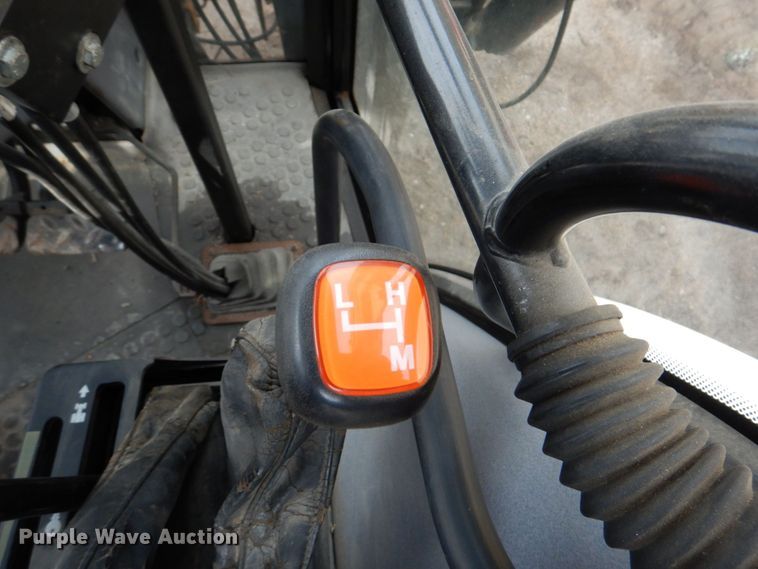 image for item DN7386 New Holland 6640  tractor