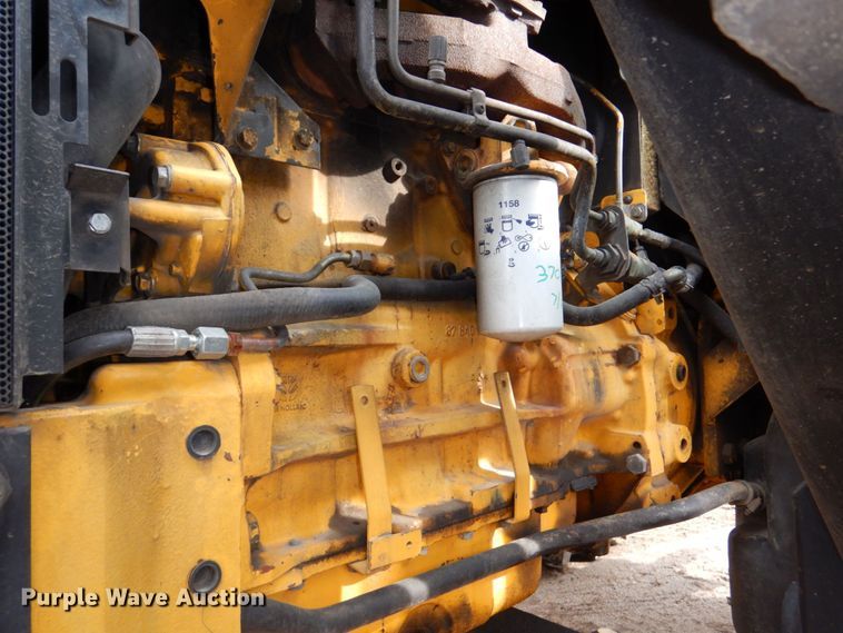 image for item DN7386 New Holland 6640  tractor