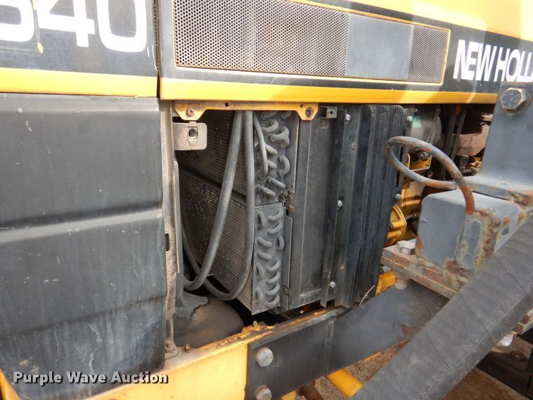 image for item DN7386 New Holland 6640  tractor