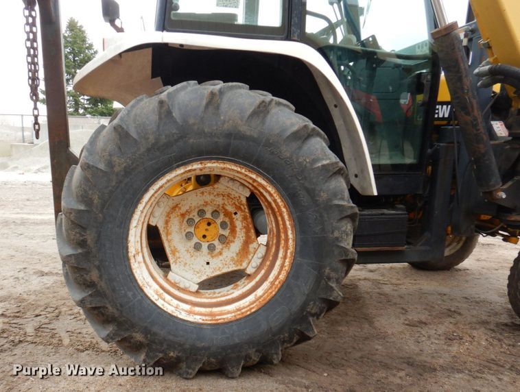 image for item DN7386 New Holland 6640  tractor