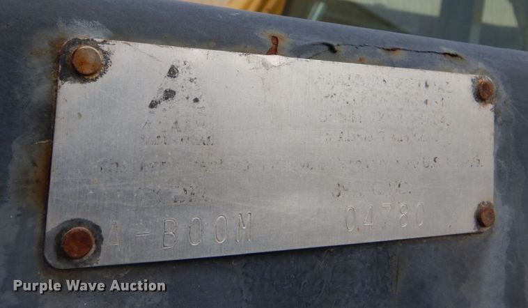 image for item DN7386 New Holland 6640  tractor