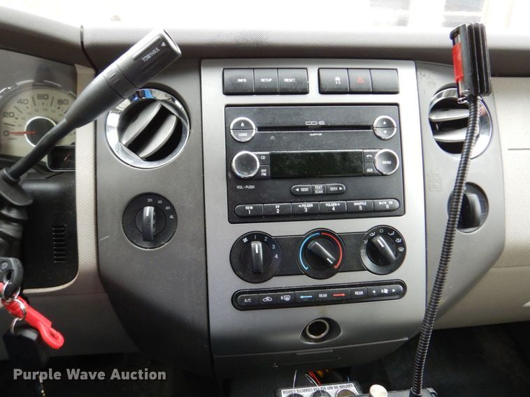 image for item DN7392 2010 Ford Expedition XLT  SUV