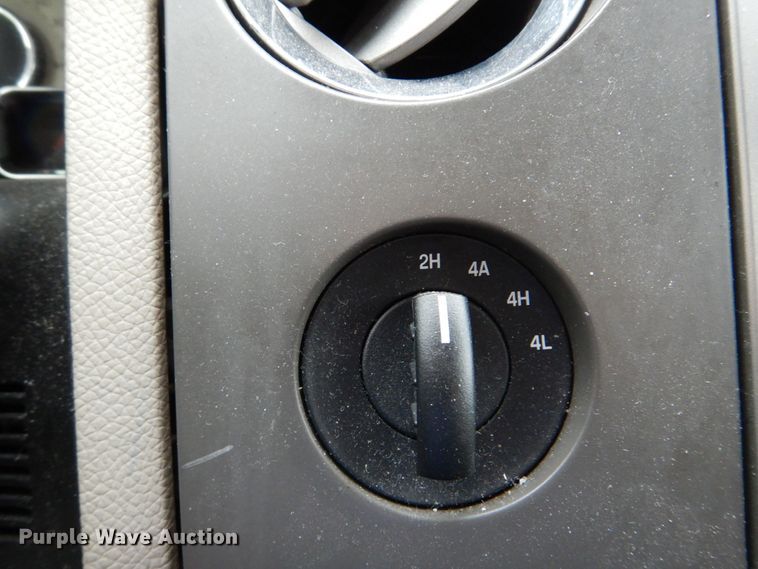 image for item DN7392 2010 Ford Expedition XLT  SUV