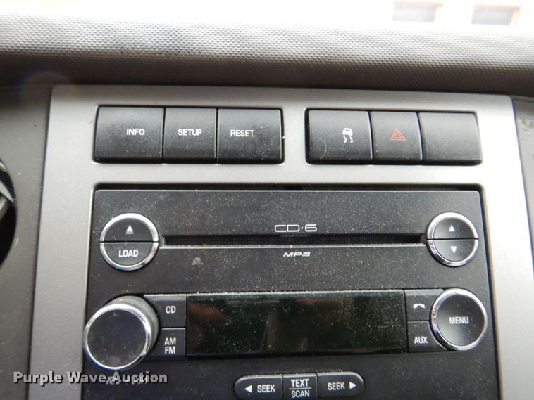 image for item DN7392 2010 Ford Expedition XLT  SUV