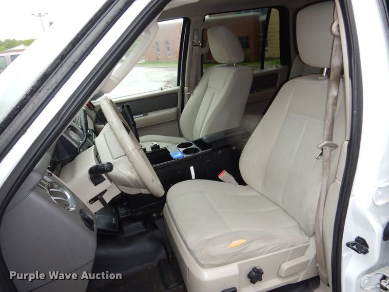 image for item DN7392 2010 Ford Expedition XLT  SUV