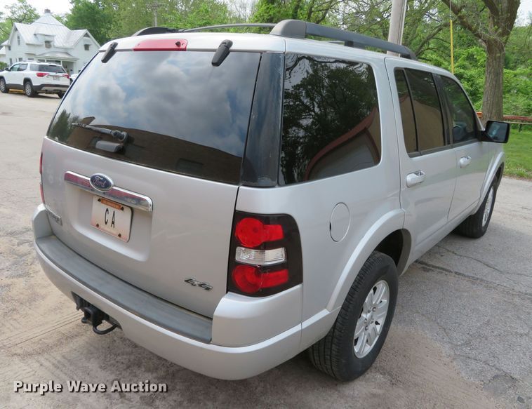 image for item DN7980 2010 Ford Explorer XLT  SUV