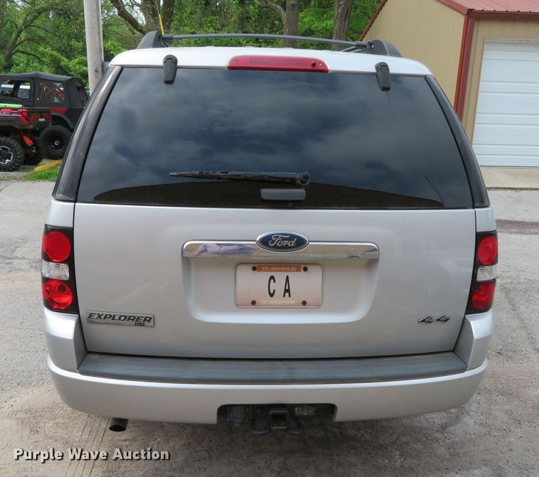 image for item DN7980 2010 Ford Explorer XLT  SUV