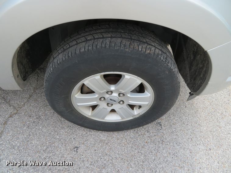 image for item DN7980 2010 Ford Explorer XLT  SUV