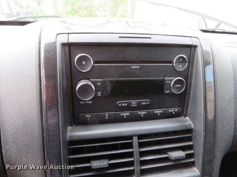 image for item DN7980 2010 Ford Explorer XLT  SUV