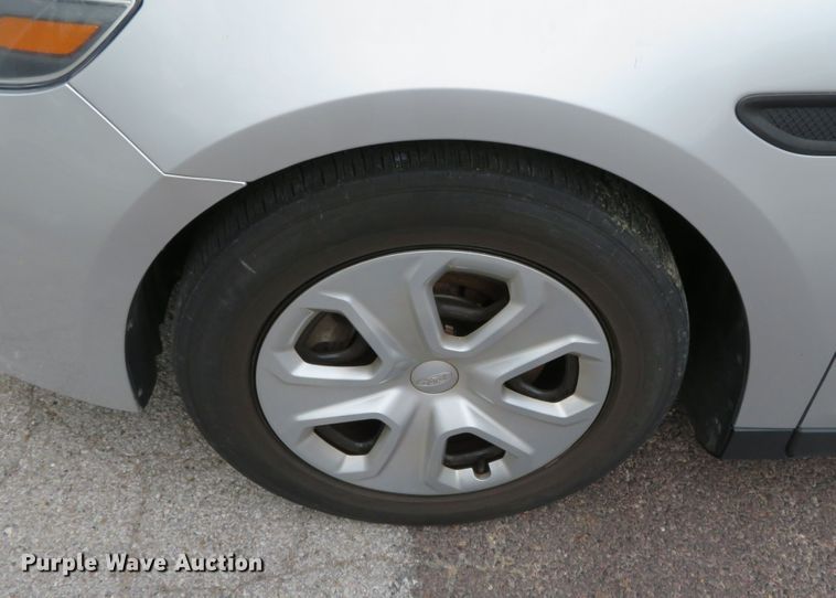 image for item DN7981 2015 Ford Taurus Police Interceptor