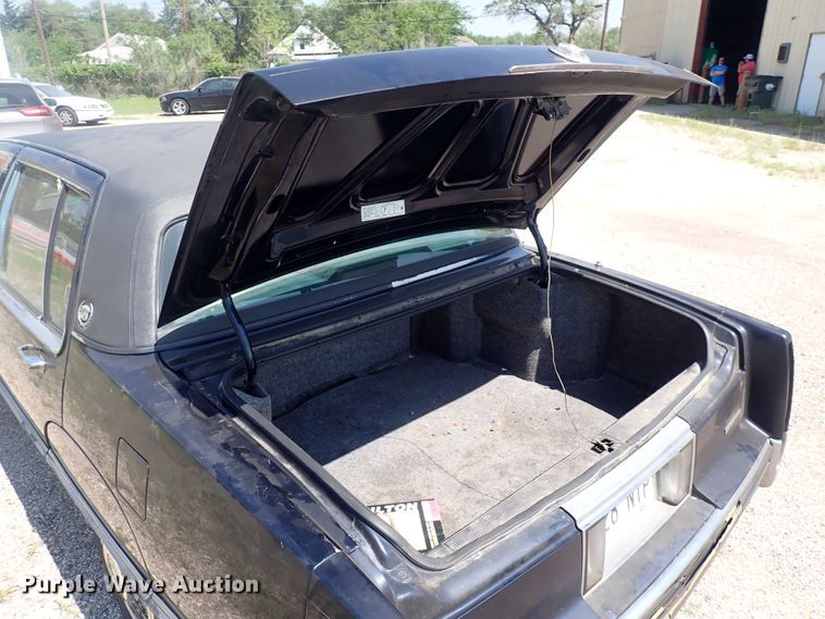 image for item DP4640 1991 Cadillac Fleetwood