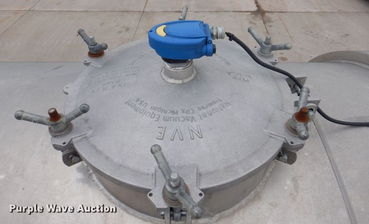 image for item DP5457 2012 International WorkStar 7500  vacuum truck