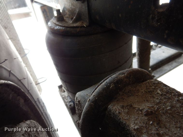 image for item DP5457 2012 International WorkStar 7500  vacuum truck