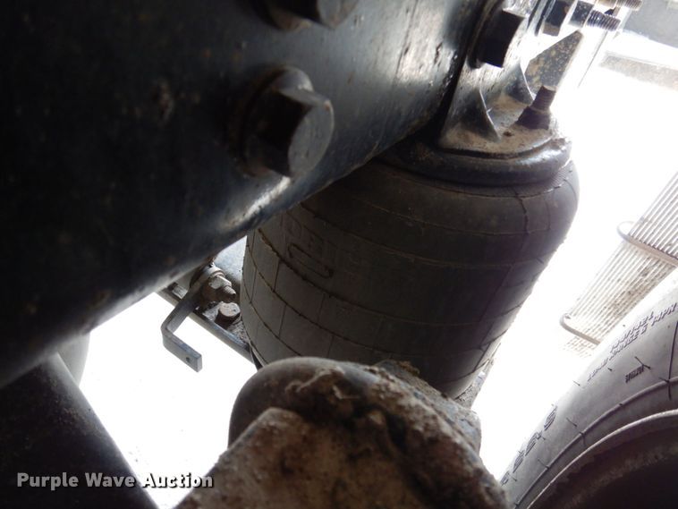 image for item DP5457 2012 International WorkStar 7500  vacuum truck