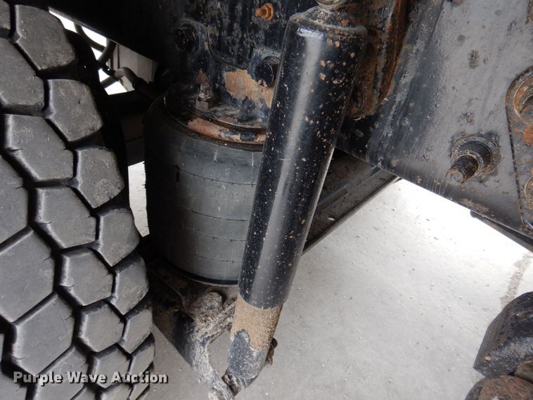 image for item DP5457 2012 International WorkStar 7500  vacuum truck