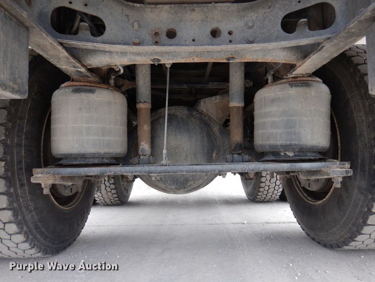 image for item DP5457 2012 International WorkStar 7500  vacuum truck