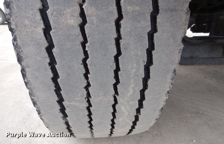 image for item DP5457 2012 International WorkStar 7500  vacuum truck