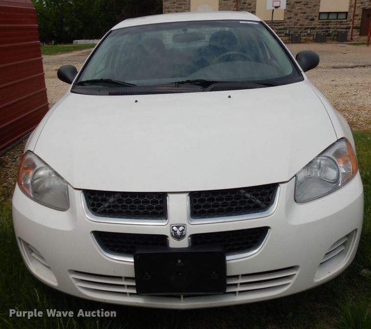 image for item DT9800 2004 Dodge Stratus