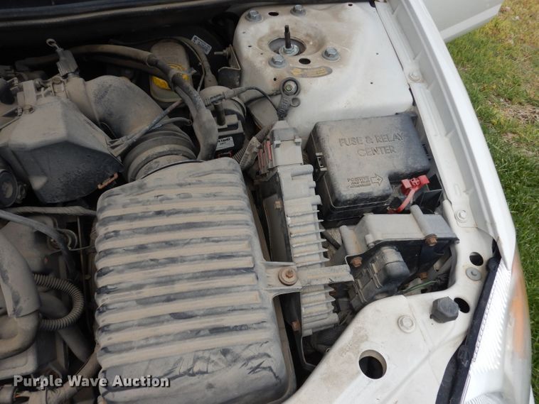 image for item DT9800 2004 Dodge Stratus