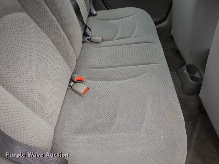 image for item DT9800 2004 Dodge Stratus