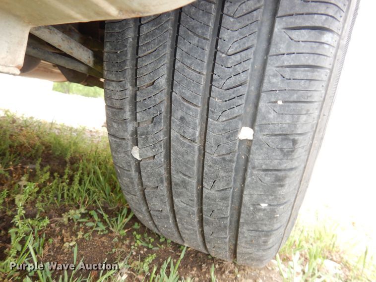 image for item DT9800 2004 Dodge Stratus