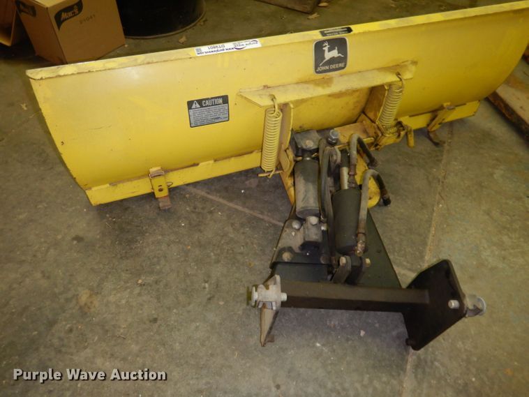 image for item DT9801 John Deere 309 Series  blade