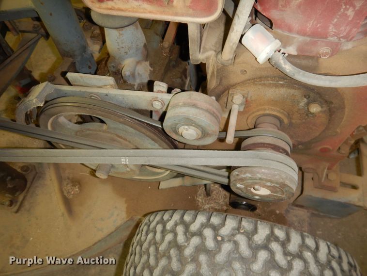 image for item DT9802 Heckendorn 36PV68  lawn mower