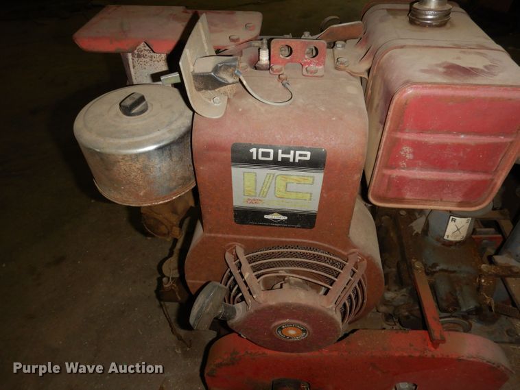 image for item DT9802 Heckendorn 36PV68  lawn mower