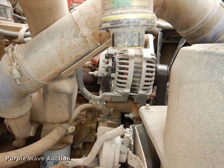 image for item DT9804 2001 Freightliner FS65  school bus