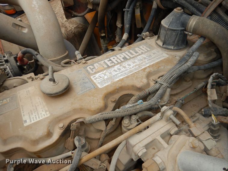 image for item DT9804 2001 Freightliner FS65  school bus