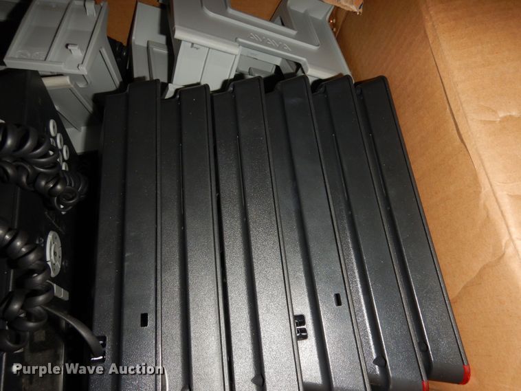 image for item DT9805 Approximately 25 phones