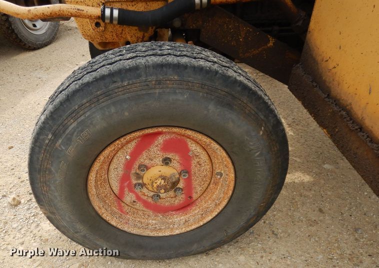 image for item DT9806 Ford 6610 Tiger Special  tractor