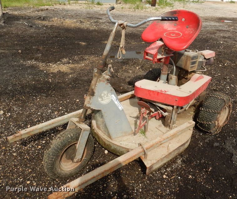 image for item DT9807 Heckendorn 36ACB72  lawn mower