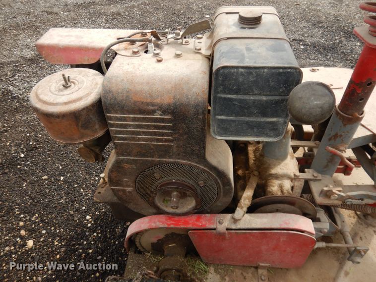 image for item DT9807 Heckendorn 36ACB72  lawn mower