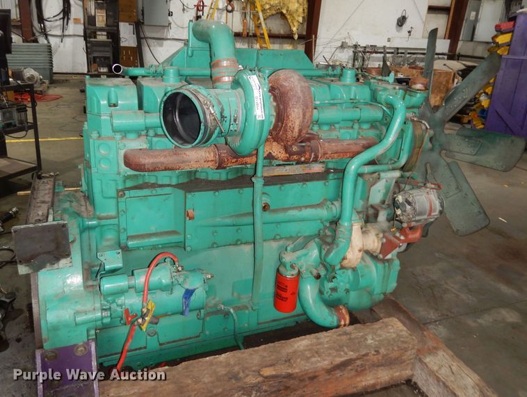 image for item DT9854 Cummins  engine