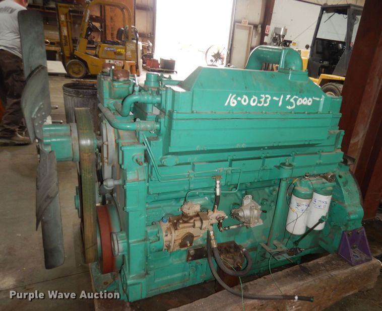 image for item DT9854 Cummins  engine