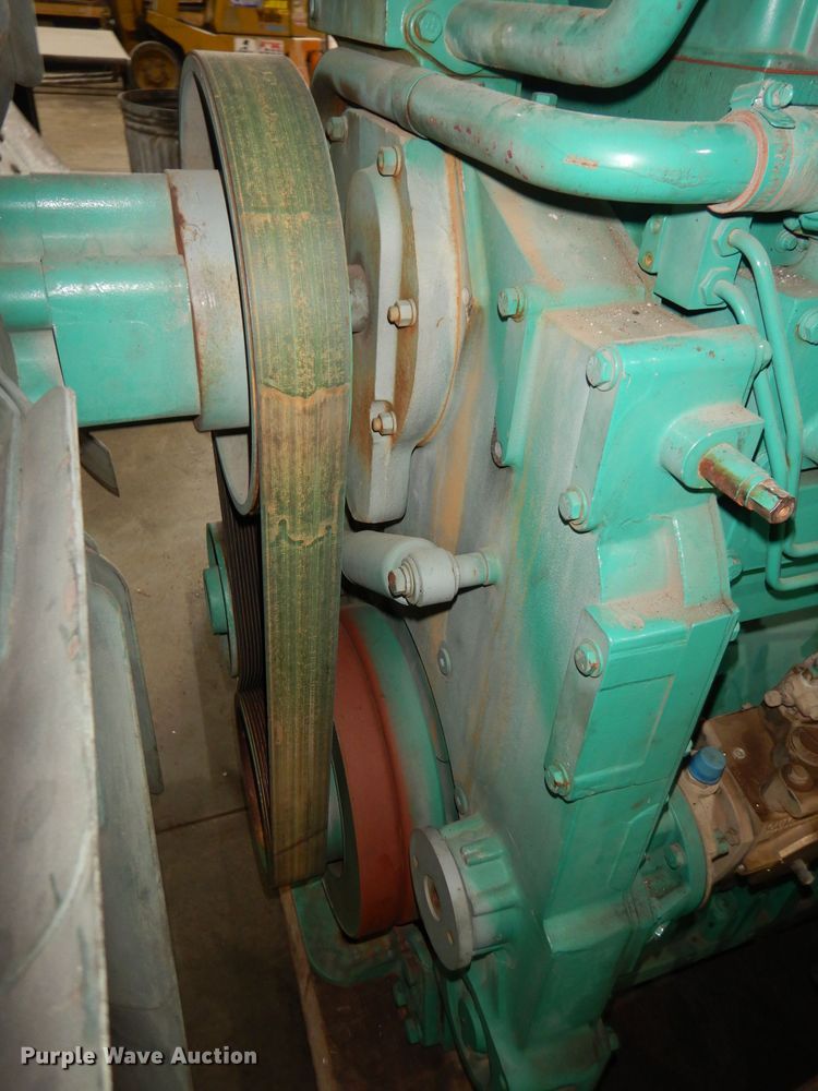 image for item DT9854 Cummins  engine