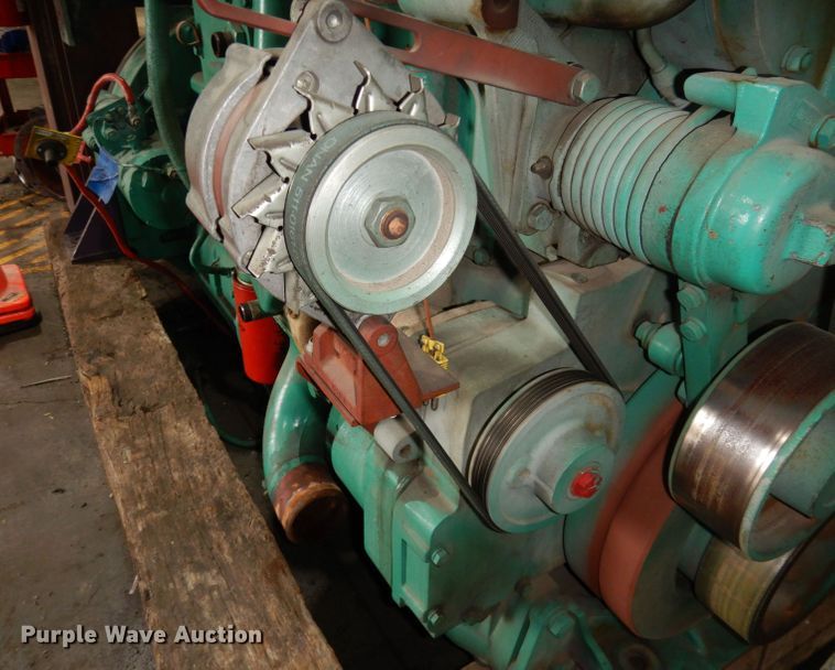 image for item DT9854 Cummins  engine