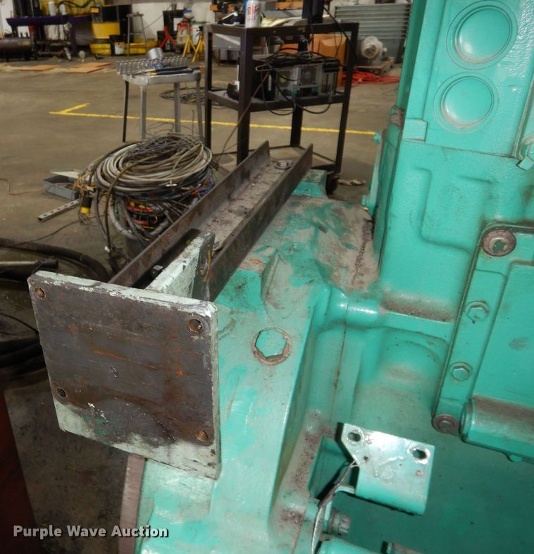 image for item DT9854 Cummins  engine