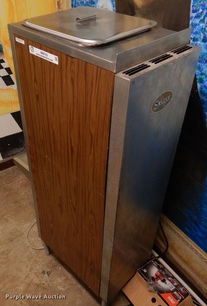 image for item IM9743 Sweden 262  ice cream machine