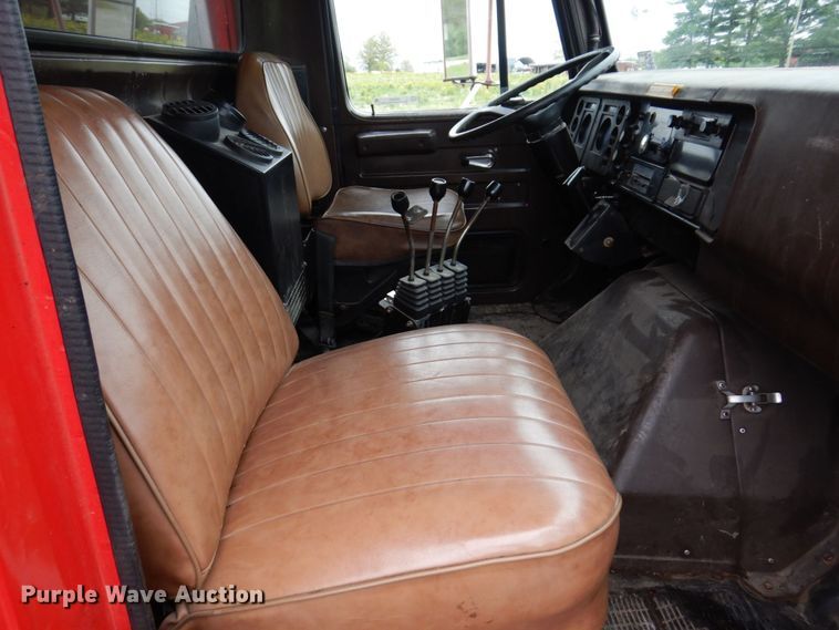 image for item IM9980 1989 International S1954  dump truck